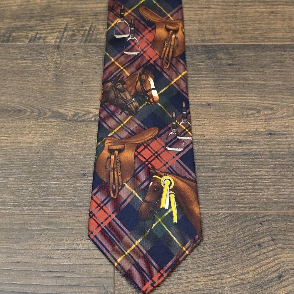 Vintage Equestrian Colours by Alexander Julian Red Green‎ Plaid Horse Saddle